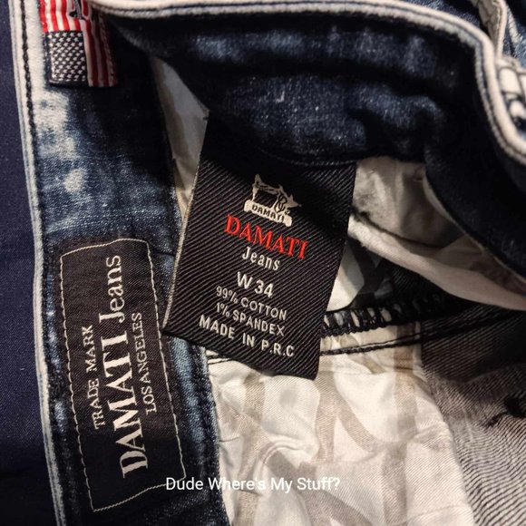 DAMATI JEANS DISTRESSED ZIPPERED BIKER SHORTS - 34 x 13 x 23 SEE MEASURMENTS - Picture 3 of 5